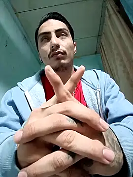 Snapshot of Fernand27-07 chatting on April 2026 12:05:01 AM Fernand27-07 online show from April 2026 12:05:01 AM