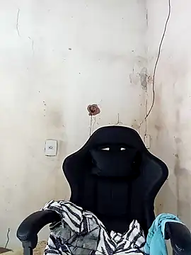 moreno25centimetro online show from February 2026 01:56:01 PM