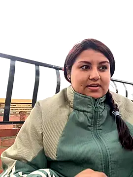 naomy26 online show from September 2025 10:35:02 PM