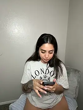 teasemebabe69 online show from October 2025 05:02:02 PM