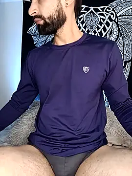 Enzo-wolf33 online show from September 2025 11:39:02 PM