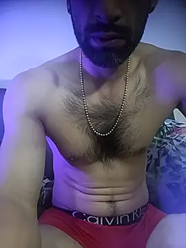 Enzo-wolf33 online show from May 2026 07:53:02 PM
