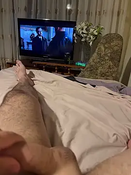 Snapshot of LuckyGirlfriends chatting on October 2025 09:43:02 PM LuckyGirlfriends online show from October 2025 09:43:02 PM