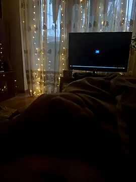 Snapshot of LuckyGirlfriends chatting on October 2025 02:01:02 PM LuckyGirlfriends online show from October 2025 02:01:02 PM