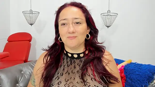 naughty milf esmeralda online show from May 2026 02:29:01 AM