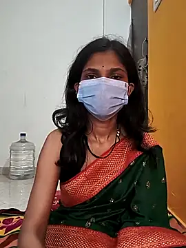 Snapshot of Shivani2002 chatting on December 2025 01:15:02 AM Shivani2002 online show from December 2025 01:15:02 AM