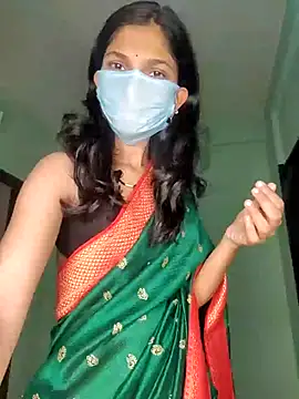 Snapshot of Shivani2002 chatting on February 2026 01:22:02 AM Shivani2002 online show from February 2026 01:22:02 AM