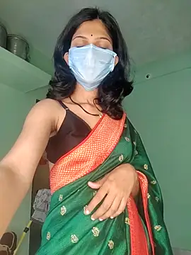 Snapshot of Shivani2002 chatting on February 2026 02:41:01 AM Shivani2002 online show from February 2026 02:41:01 AM