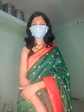 Snapshot of Shivani2002 chatting on February 2026 05:54:01 PM Shivani2002 online show from February 2026 05:54:01 PM