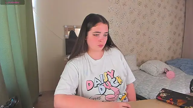 Snapshot of Alice_next_door chatting on June 2026 01:24:02 PM Alice next door online show from June 2026 01:24:02 PM
