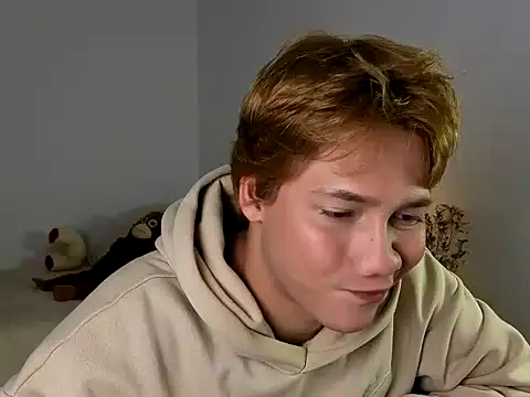 ConnieVarela online show from December 2025 02:16:02 AM