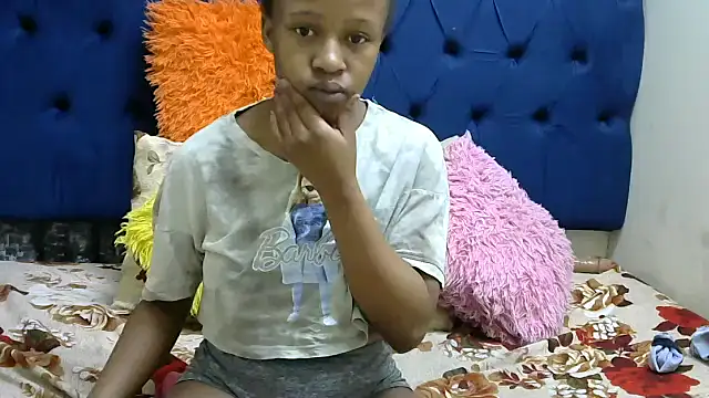 CURVYBABExxx online show from September 2025 05:23:01 PM