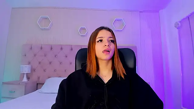 MadisonSky  online show from October 2025 12:39:02 PM