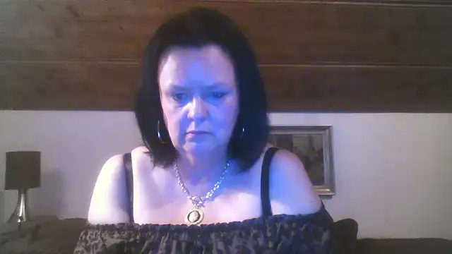 TiffanyMature online show from September 2025 08:20:02 PM