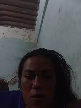 afroditaligh online show from November 2025 09:58:01 PM