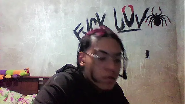 dirty model online show from November 2025 08:27:01 AM