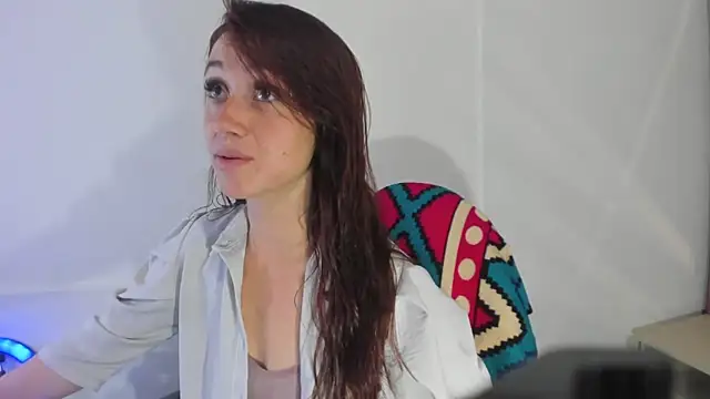 Snapshot of Amy_Kobold3 chatting on November 2025 09:40:01 PM Amy Kobold3 online show from November 2025 09:40:01 PM