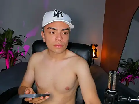 Snapshot of obzidyan chatting on September 2025 11:52:02 PM obzidyan online show from September 2025 11:52:02 PM