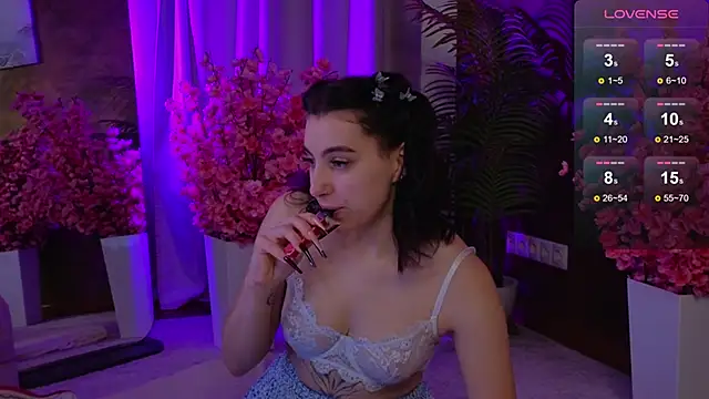 arcane doll online show from October 2025 05:06:02 AM