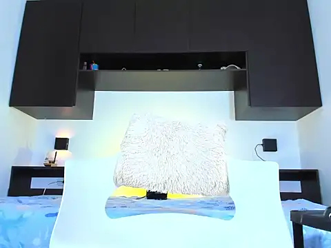 Snapshot of melissa_fem_ chatting on October 2025 01:56:01 PM melissa fem online show from October 2025 01:56:01 PM