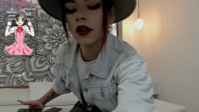 Snapshot of Lilith_Zamara chatting on December 2025 02:47:01 PM Lilith Zamara online show from December 2025 02:47:01 PM