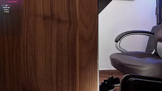 Snapshot of Dash_Bukoski chatting on September 2025 11:32:01 AM Dash Bukoski online show from September 2025 11:32:01 AM