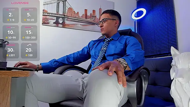 Snapshot of Dash_Bukoski chatting on September 2025 11:45:02 AM Dash Bukoski online show from September 2025 11:45:02 AM