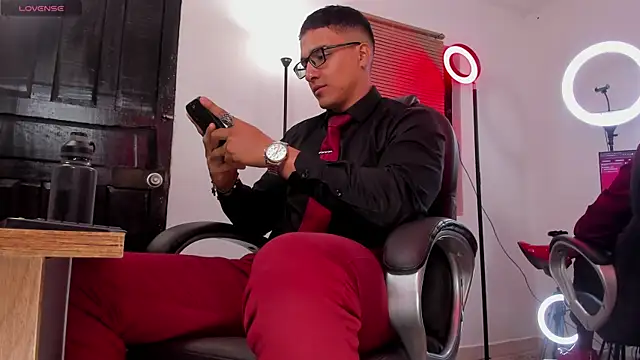 Snapshot of Dash_Bukoski chatting on October 2025 11:52:02 AM Dash Bukoski online show from October 2025 11:52:02 AM