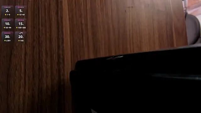 Snapshot of Dash_Bukoski chatting on October 2025 11:54:02 AM Dash Bukoski online show from October 2025 11:54:02 AM