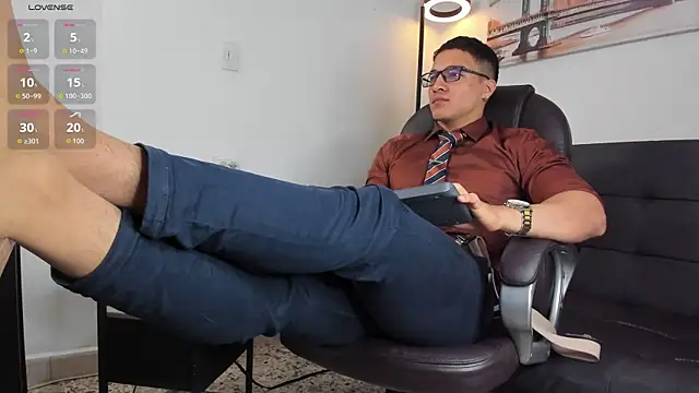 Snapshot of Dash_Bukoski chatting on January 2026 02:30:02 PM Dash Bukoski online show from January 2026 02:30:02 PM