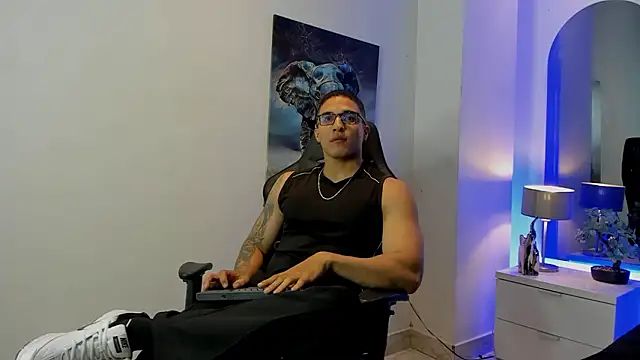 Snapshot of Dash_Bukoski chatting on February 2026 11:03:01 AM Dash Bukoski online show from February 2026 11:03:01 AM