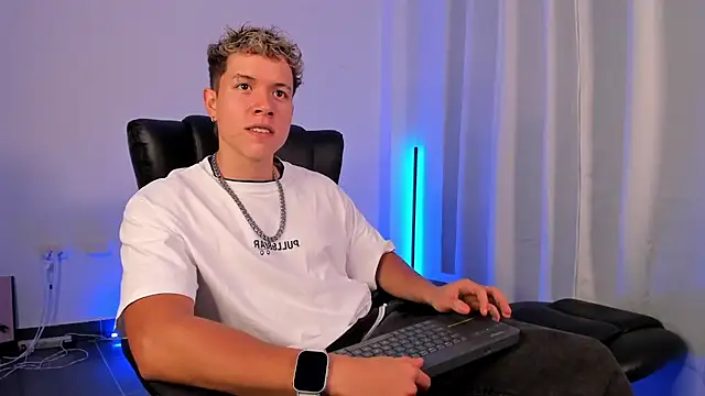 nathan blake online show from November 2025 08:09:02 PM