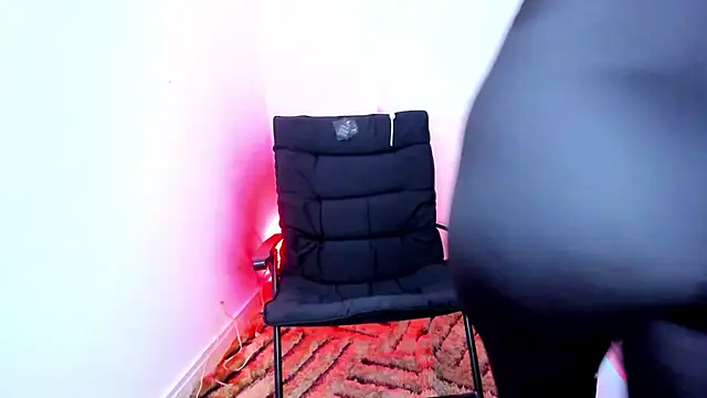 penelopestar 2 online show from October 2025 03:28:01 AM