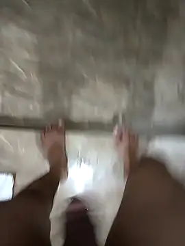 kjohn20 online show from October 2025 06:28:02 PM