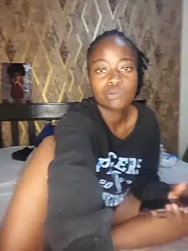 naked   online show from October 2025 03:24:02 AM