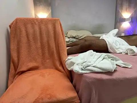 CasadoLutadorBigStuds online show from May 2026 09:34:01 PM