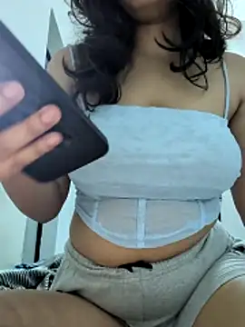 hazelgrace03 online show from June 2026 03:01:02 PM
