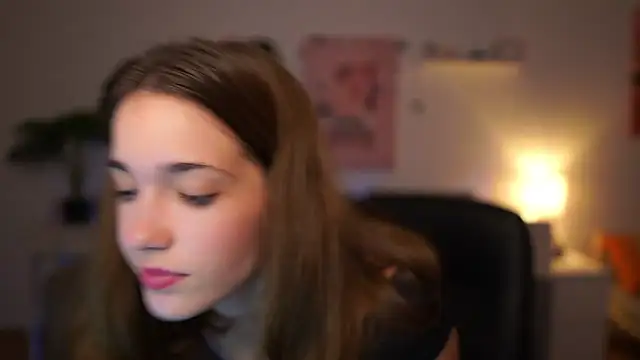 Snapshot of kissie_cat chatting on November 2025 02:18:01 PM kissie cat online show from November 2025 02:18:01 PM