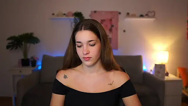 Snapshot of kissie_cat chatting on November 2025 02:06:01 PM kissie cat online show from November 2025 02:06:01 PM