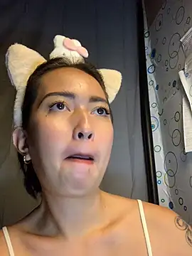Soft Angel8 online show from May 2026 01:43:02 PM