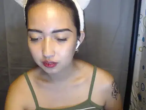 Soft Angel8 online show from May 2026 04:58:01 PM