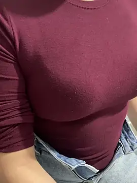 Snapshot of lanlan_girl2k chatting on November 2025 02:28:02 PM lanlan girl2k online show from November 2025 02:28:02 PM