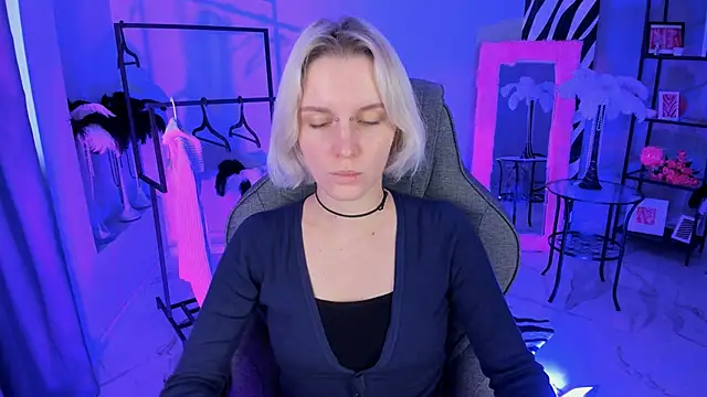 Snapshot of BethanyCloud chatting on November 2025 05:41:02 AM BethanyCloud online show from November 2025 05:41:02 AM