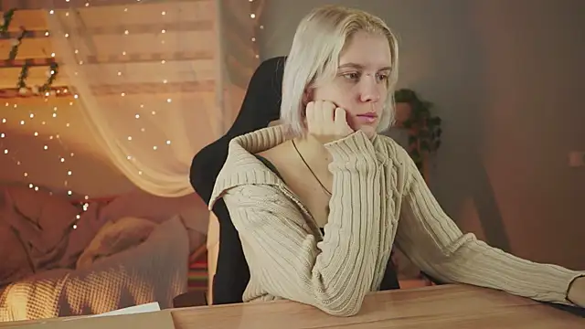 Snapshot of BethanyCloud chatting on November 2025 05:19:02 AM BethanyCloud online show from November 2025 05:19:02 AM