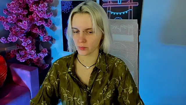 Snapshot of BethanyCloud chatting on December 2025 05:46:01 AM BethanyCloud online show from December 2025 05:46:01 AM