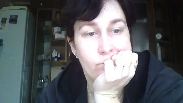 Amandda  online show from March 2026 06:08:01 AM