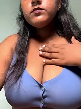 Snapshot of Cute_mikii chatting on September 2025 05:51:02 AM Cute mikii online show from September 2025 05:51:02 AM