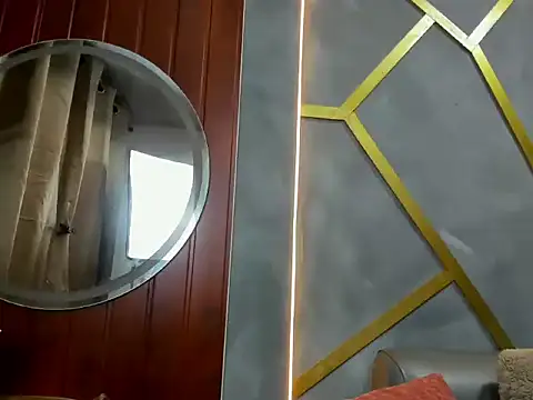 Snapshot of MiaCours chatting on March 2026 11:16:01 AM MiaCours online show from March 2026 11:16:01 AM