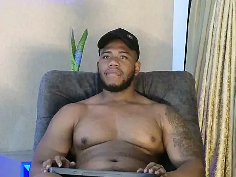 Snapshot of BenjaminCol_ chatting on September 2025 10:00:01 PM BenjaminCol online show from September 2025 10:00:01 PM