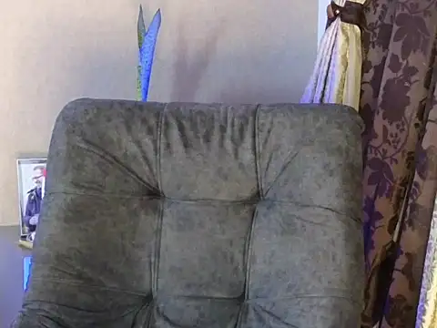 Snapshot of BenjaminCol_ chatting on October 2025 01:39:01 AM BenjaminCol online show from October 2025 01:39:01 AM